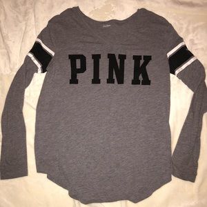 VS Pink long sleeve tee